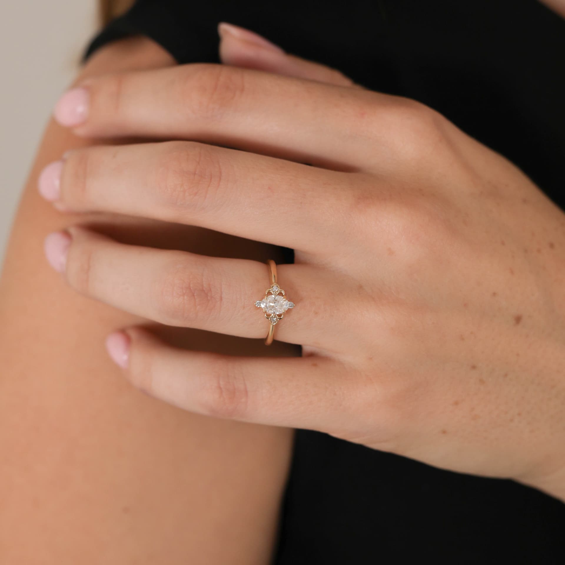Elena-6x4mm-YG-PDP-178.jpg